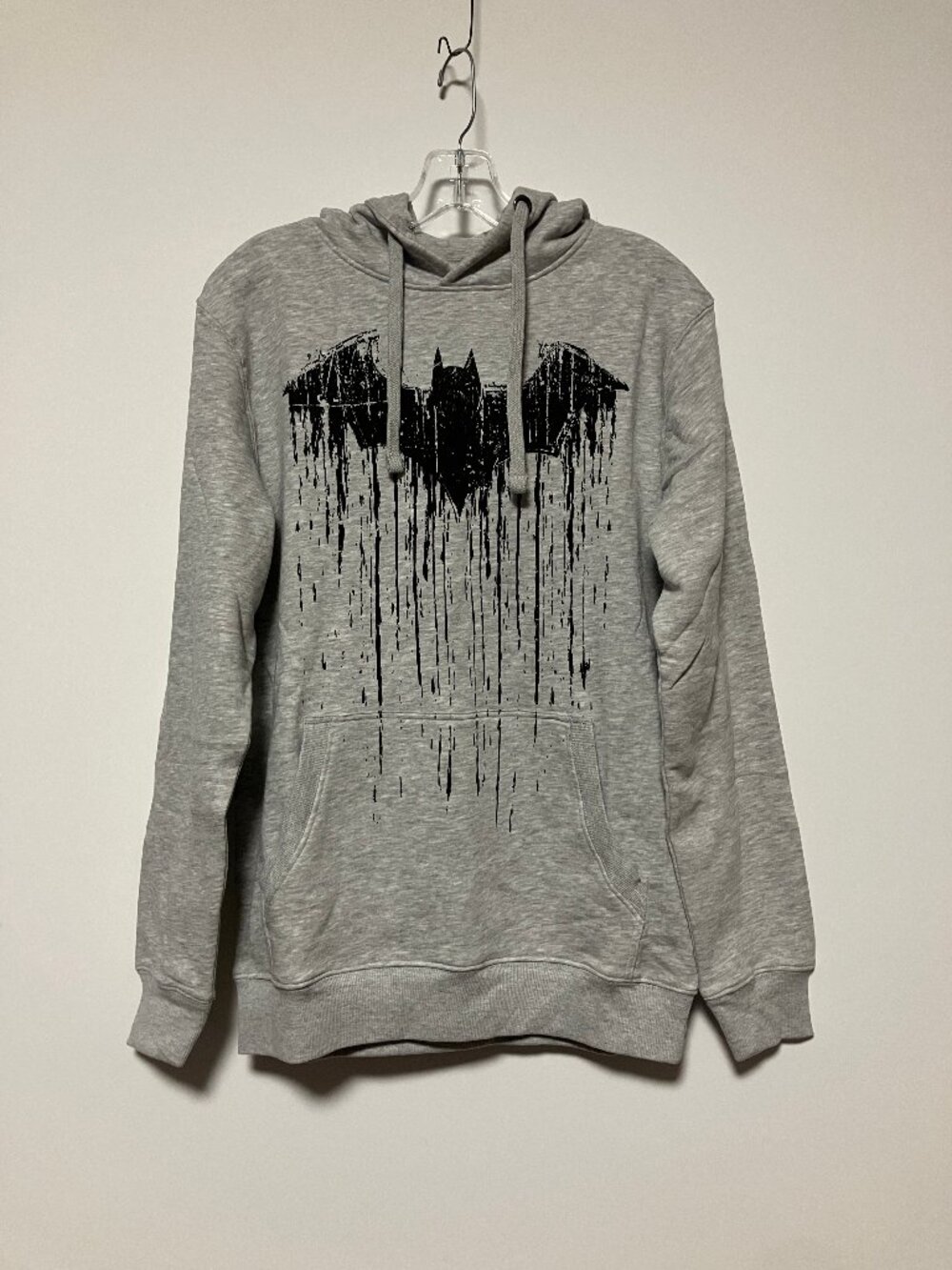 NWOT DC Comics Batman Paint Drip Splatter Graphic Heather Gray Hoodie Top Small
